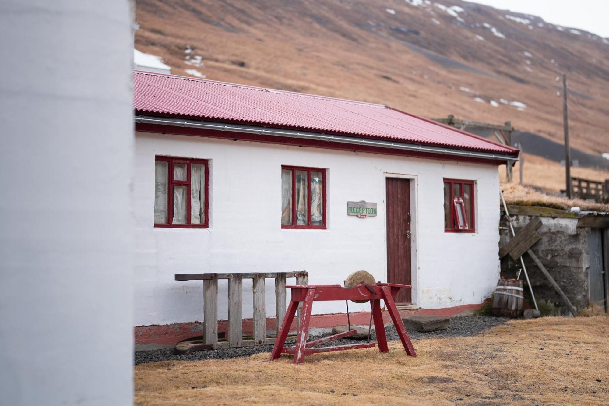 Wilderness Center / Óbyggðasetur Íslands Obyggthasetur Exterior foto